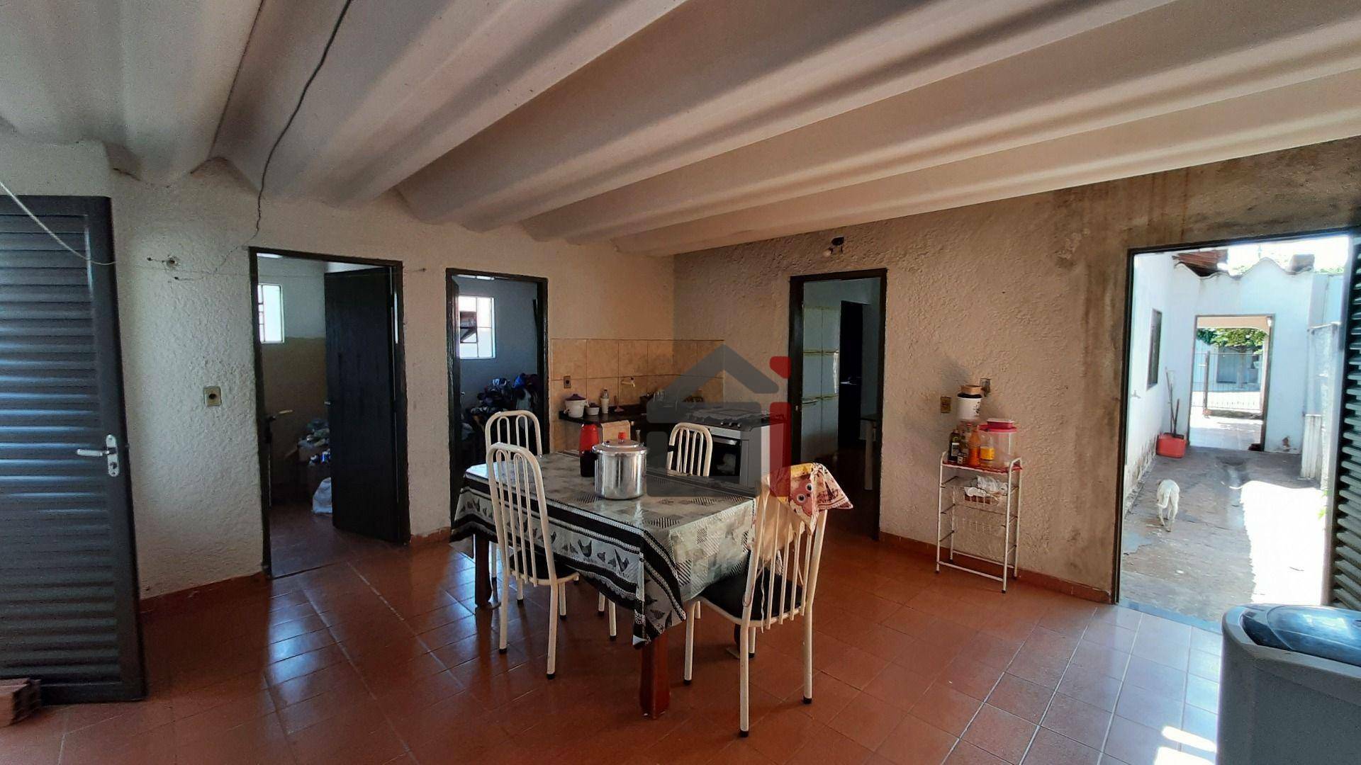 Casa à venda com 2 quartos, 129m² - Foto 12