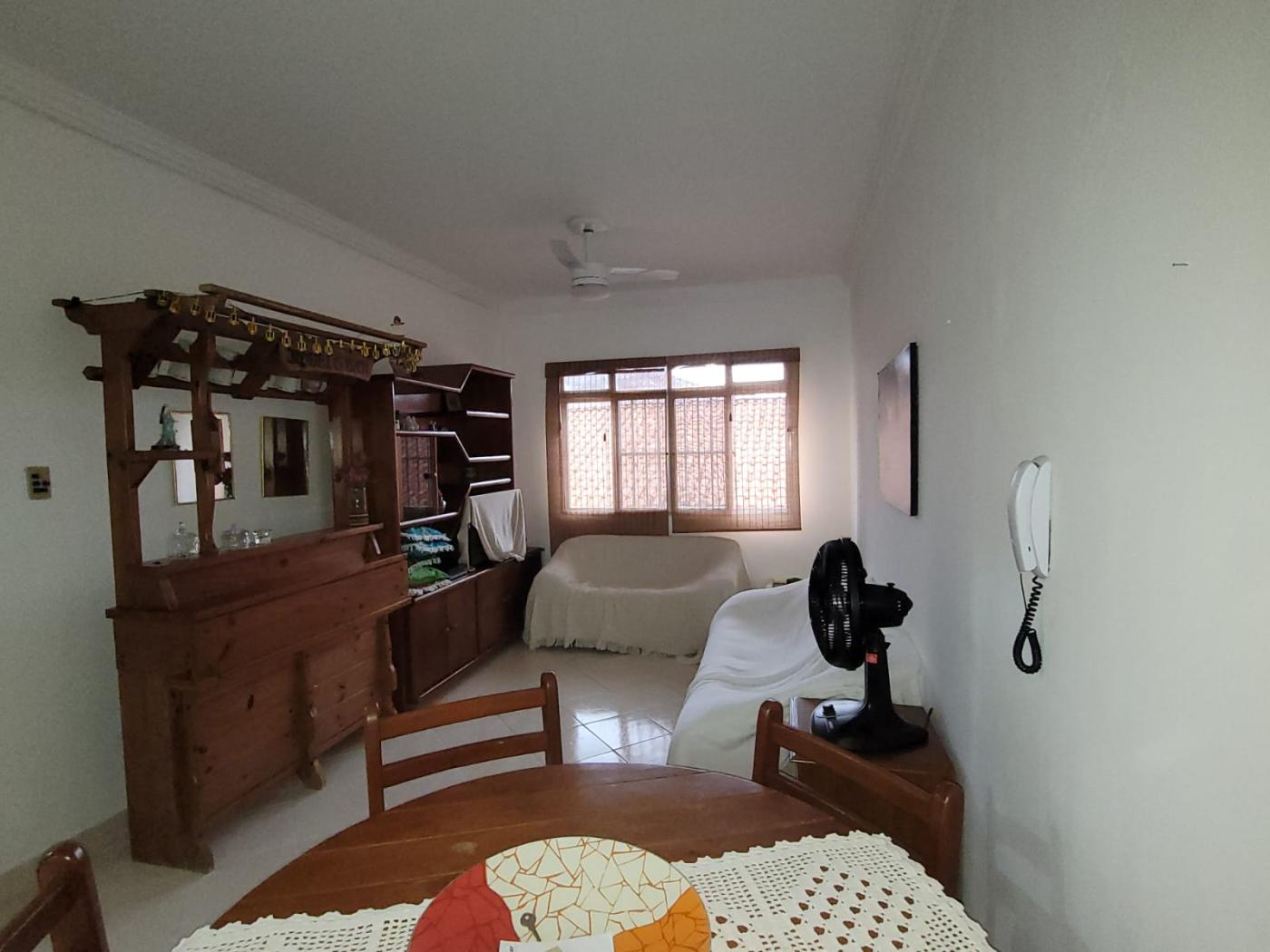 Apartamento para alugar com 1 quarto, 59m² - Foto 1