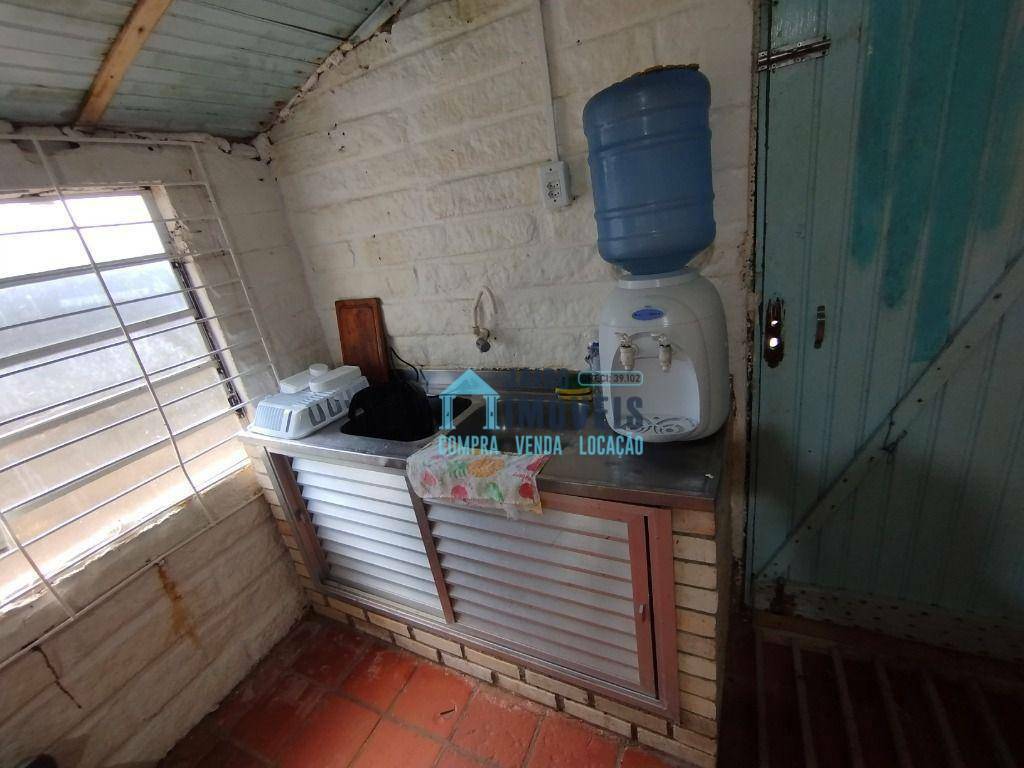 Casa à venda com 2 quartos, 130m² - Foto 9