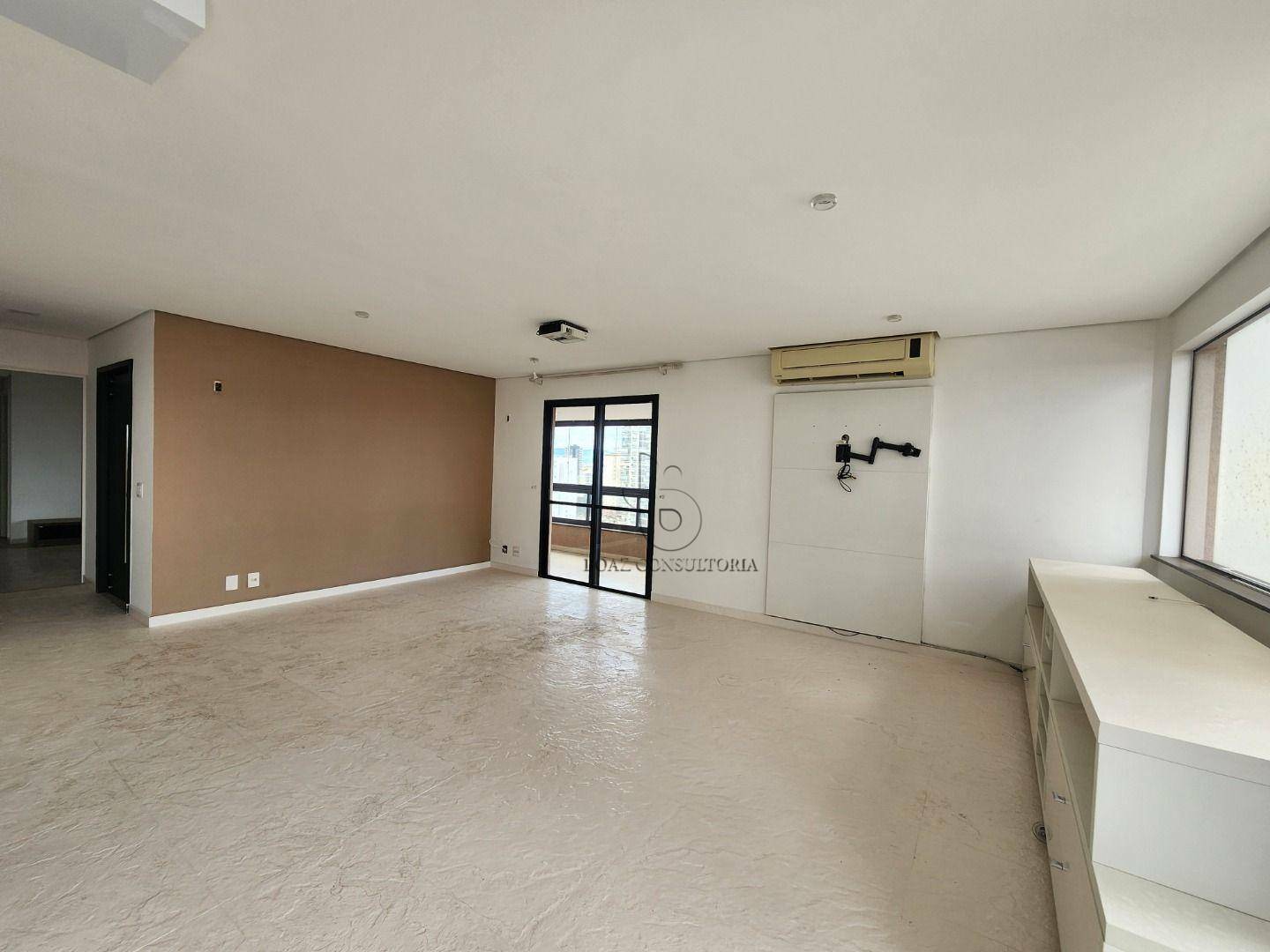 Cobertura à venda e aluguel com 3 quartos, 244m² - Foto 34