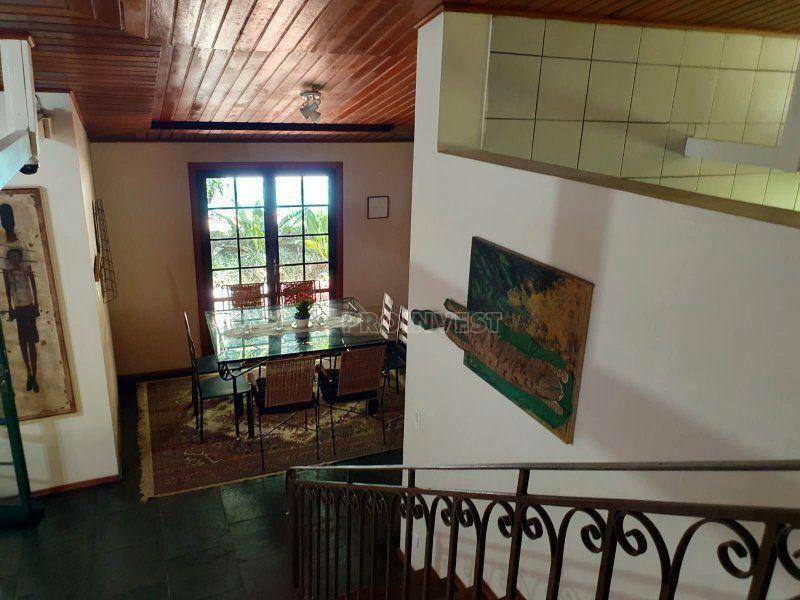 Casa de Condomínio à venda com 3 quartos, 216m² - Foto 9