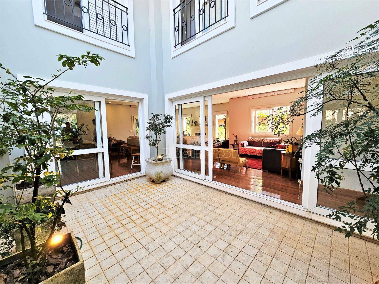 Casa de Condomínio à venda com 4 quartos, 553m² - Foto 12