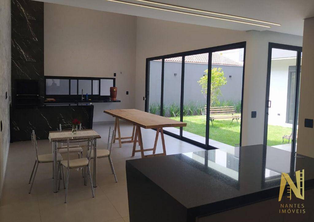 Casa à venda com 3 quartos, 186m² - Foto 5