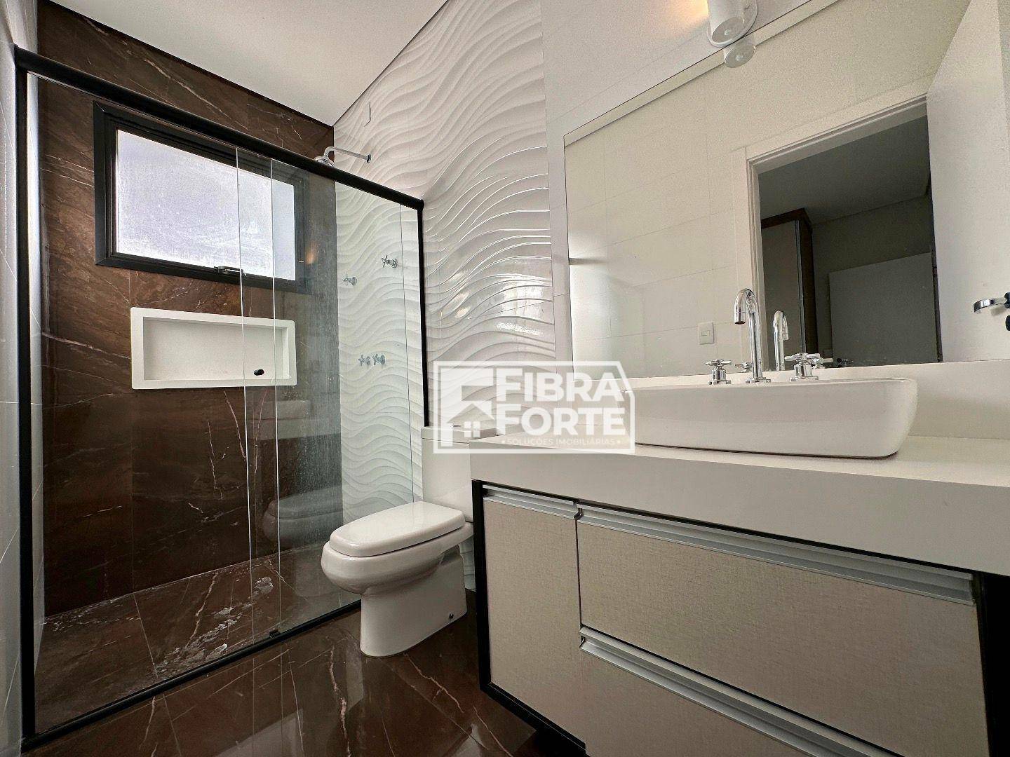 Casa à venda e aluguel com 4 quartos, 320m² - Foto 13