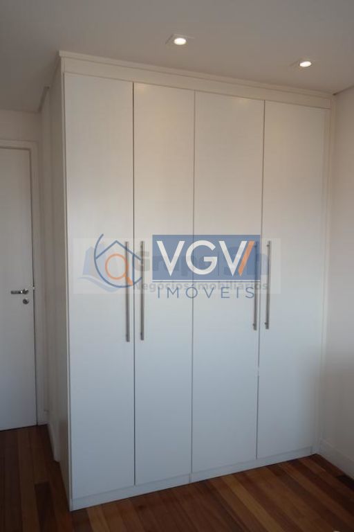 Apartamento à venda com 3 quartos, 136m² - Foto 12