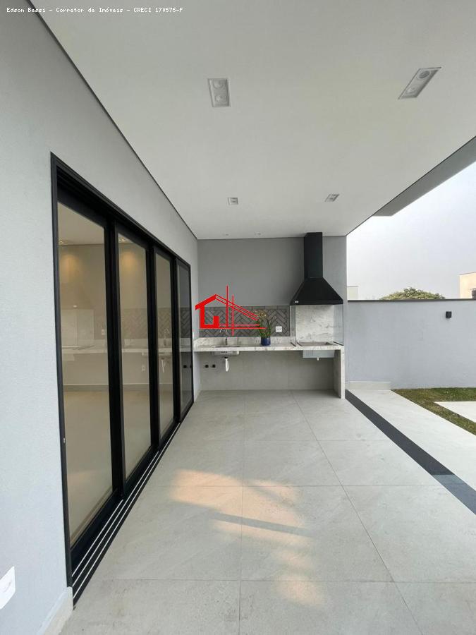 Casa de Condomínio à venda com 3 quartos, 258m² - Foto 24