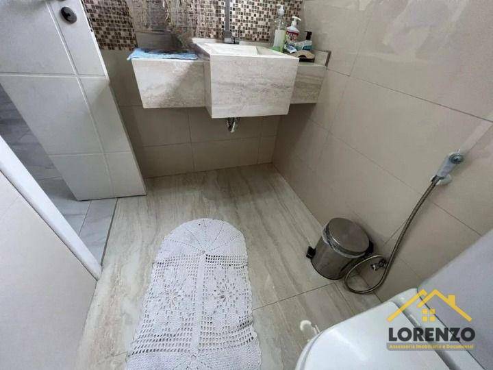 Sobrado à venda com 3 quartos, 217m² - Foto 6