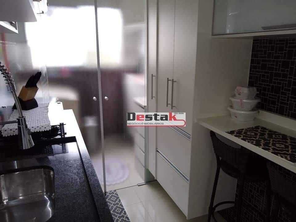 Apartamento à venda com 2 quartos, 50m² - Foto 17