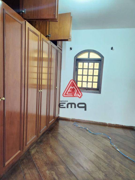 Sobrado à venda com 3 quartos, 499m² - Foto 18