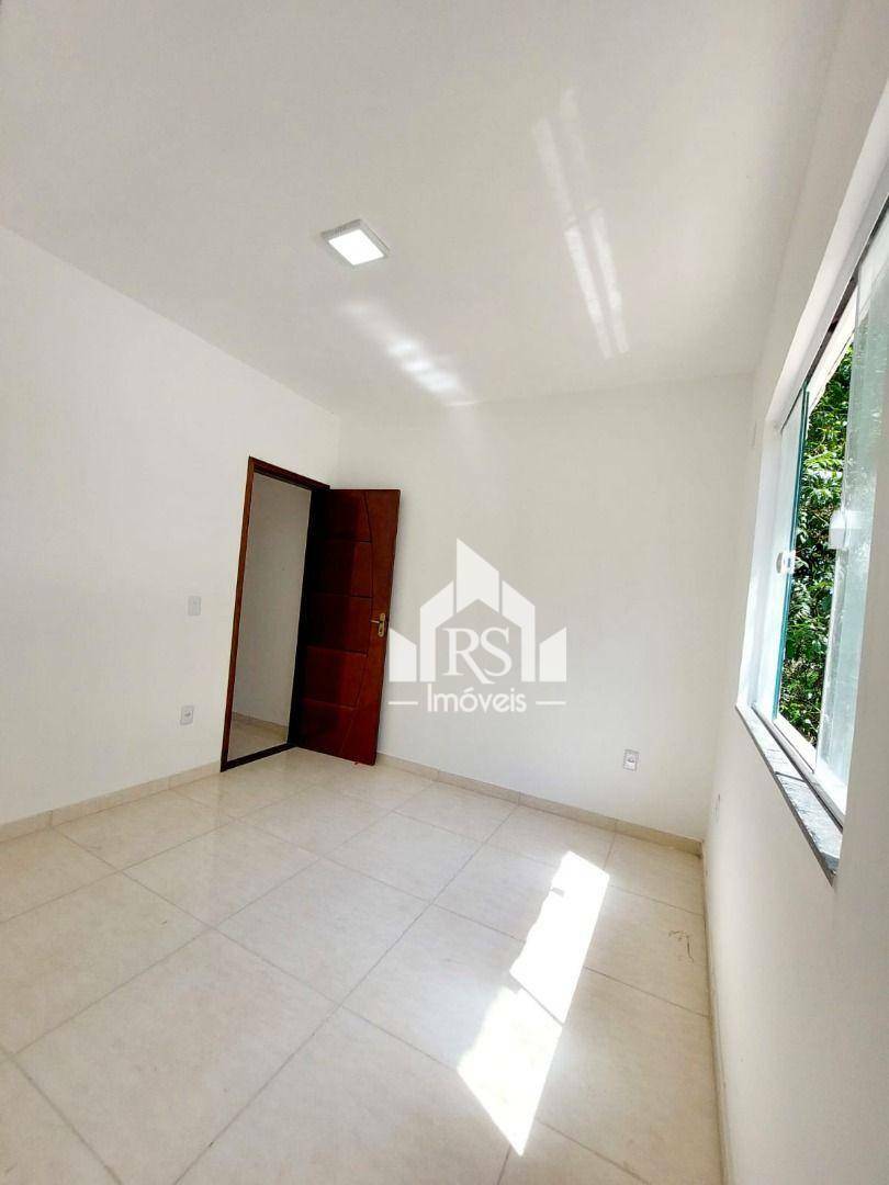 Casa à venda com 3 quartos, 97m² - Foto 5