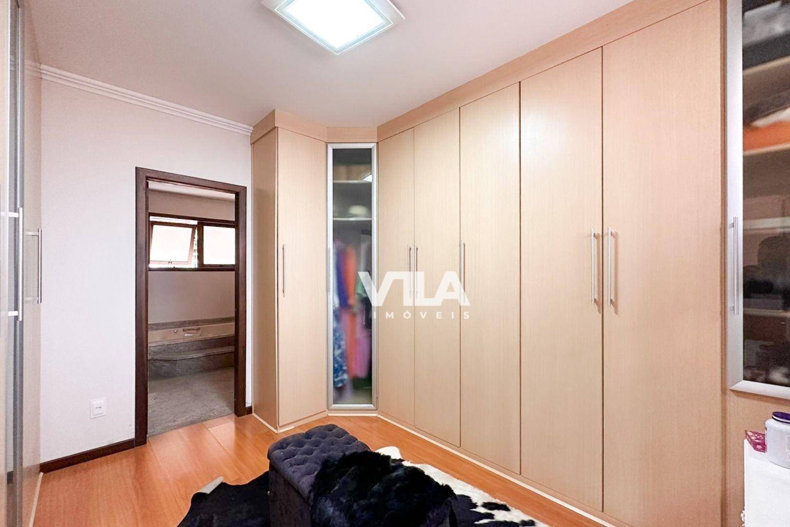 Casa à venda com 4 quartos, 400m² - Foto 14