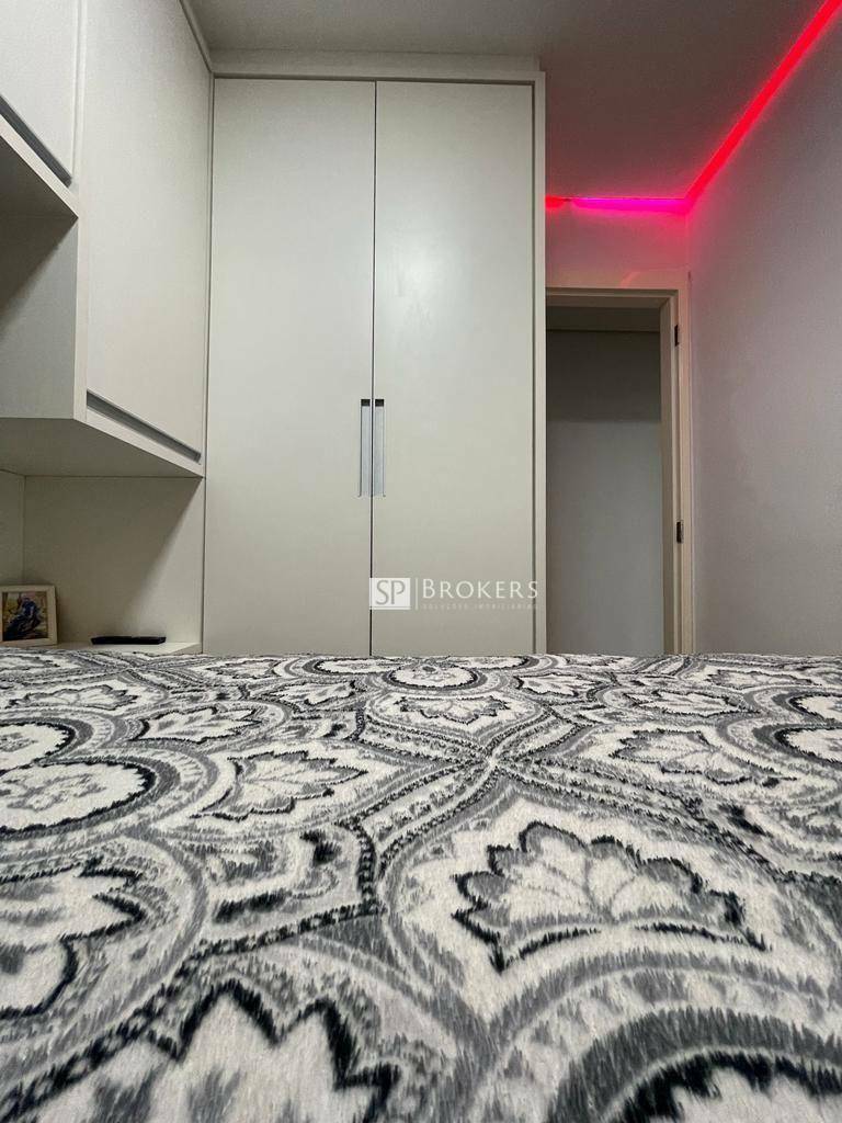 Apartamento à venda com 2 quartos, 49m² - Foto 7