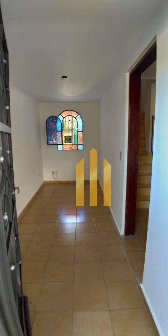 Sobrado à venda com 3 quartos, 98m² - Foto 24