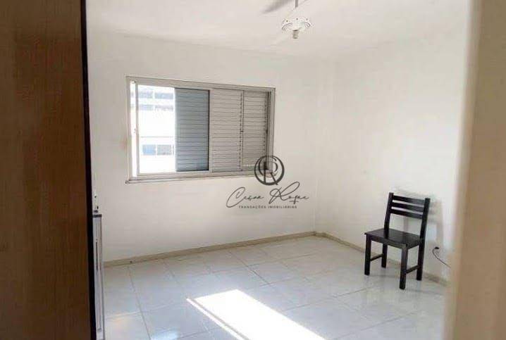 Apartamento à venda com 2 quartos, 90m² - Foto 4