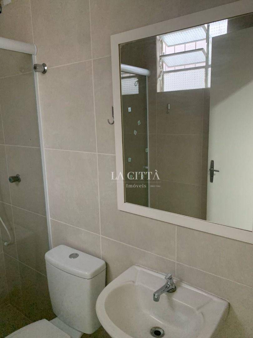 Casa para alugar com 1 quarto, 40m² - Foto 8
