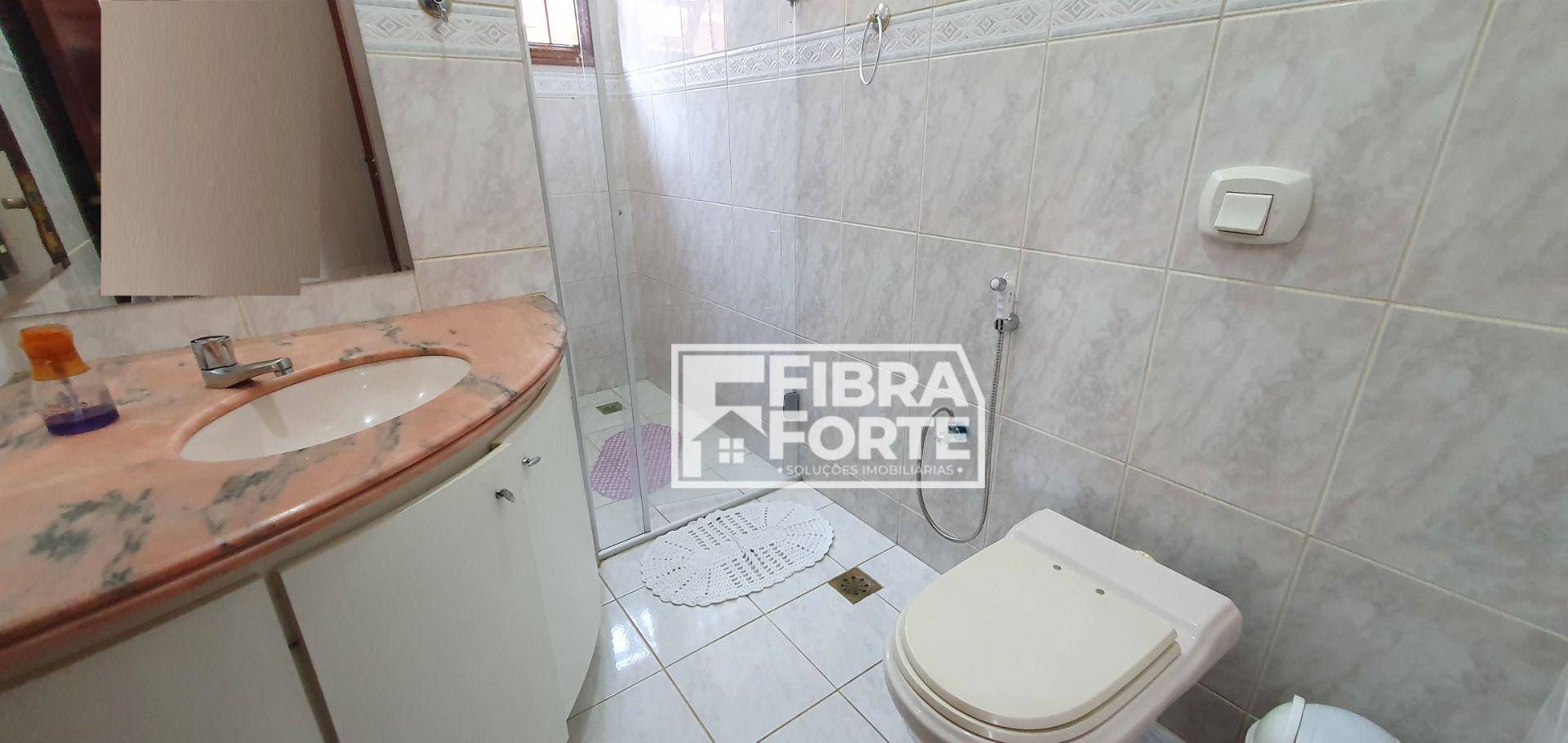 Casa à venda com 3 quartos, 168m² - Foto 11