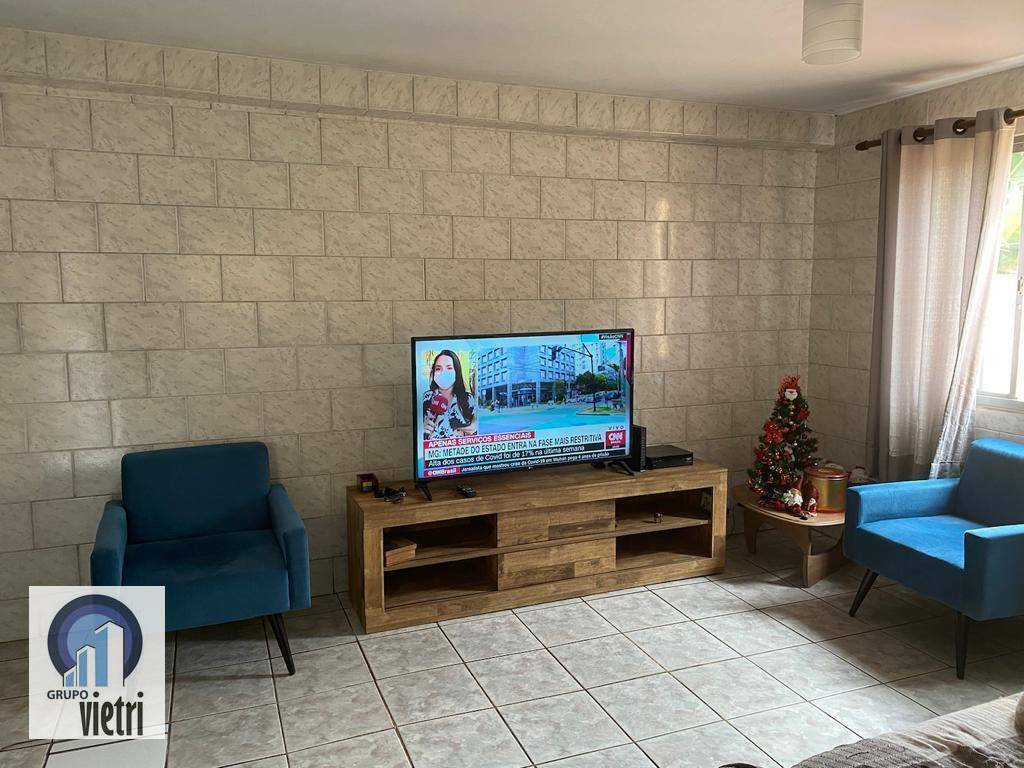 Casa à venda com 3 quartos, 180m² - Foto 6