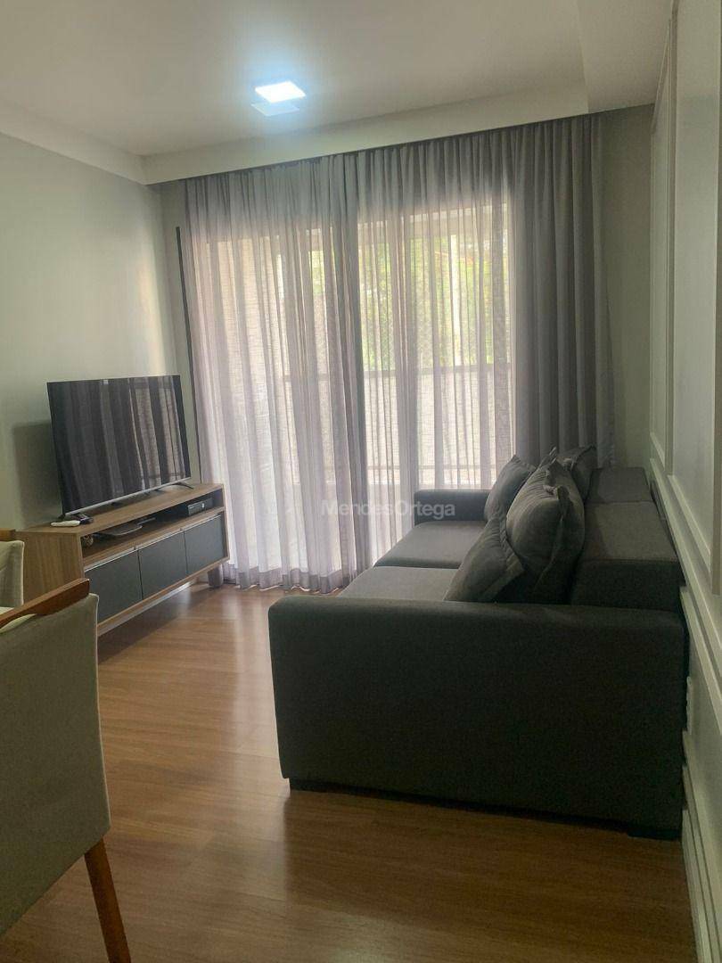 Apartamento à venda com 2 quartos, 62m² - Foto 3