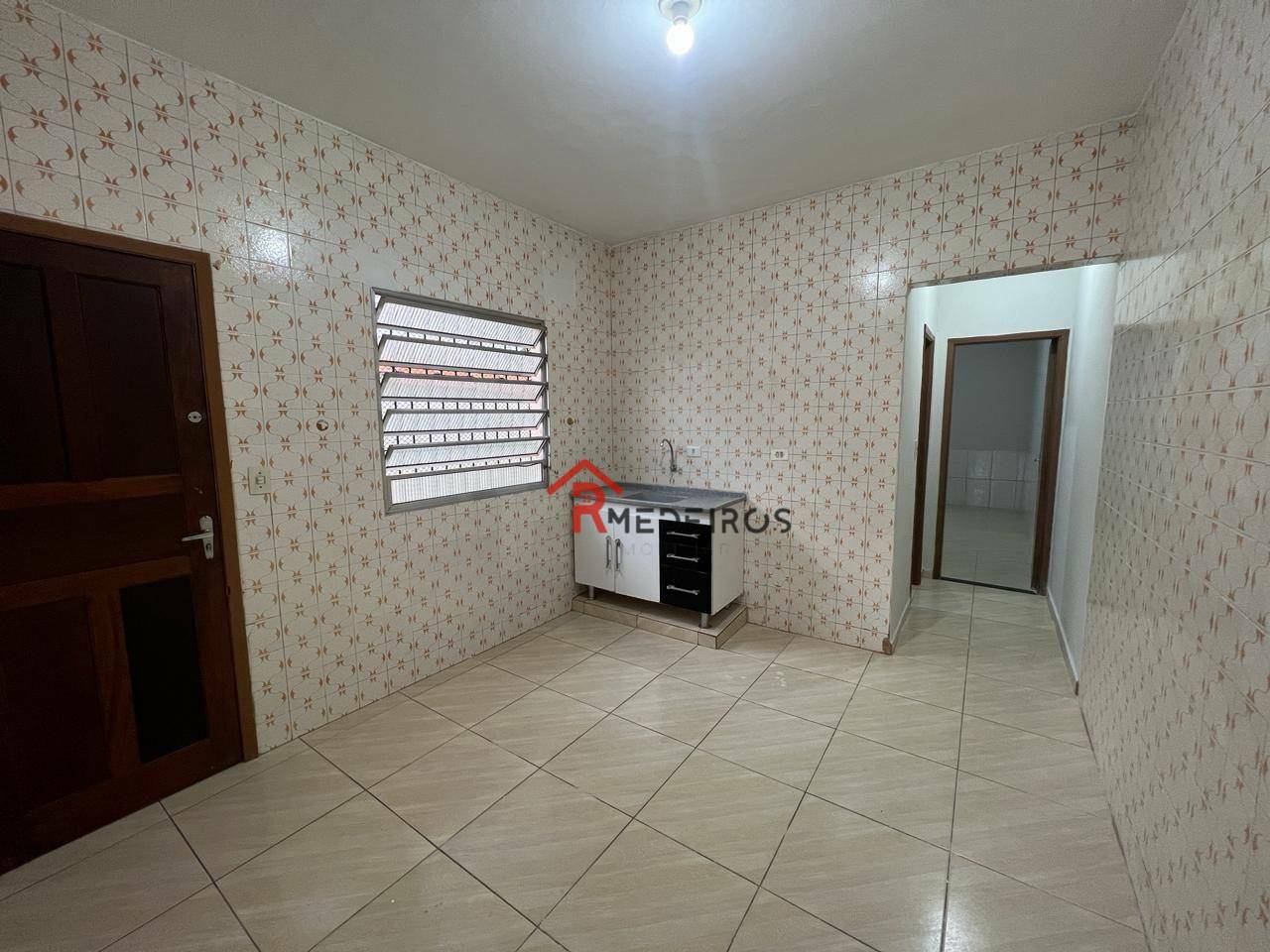 Casa à venda com 2 quartos, 77m² - Foto 8