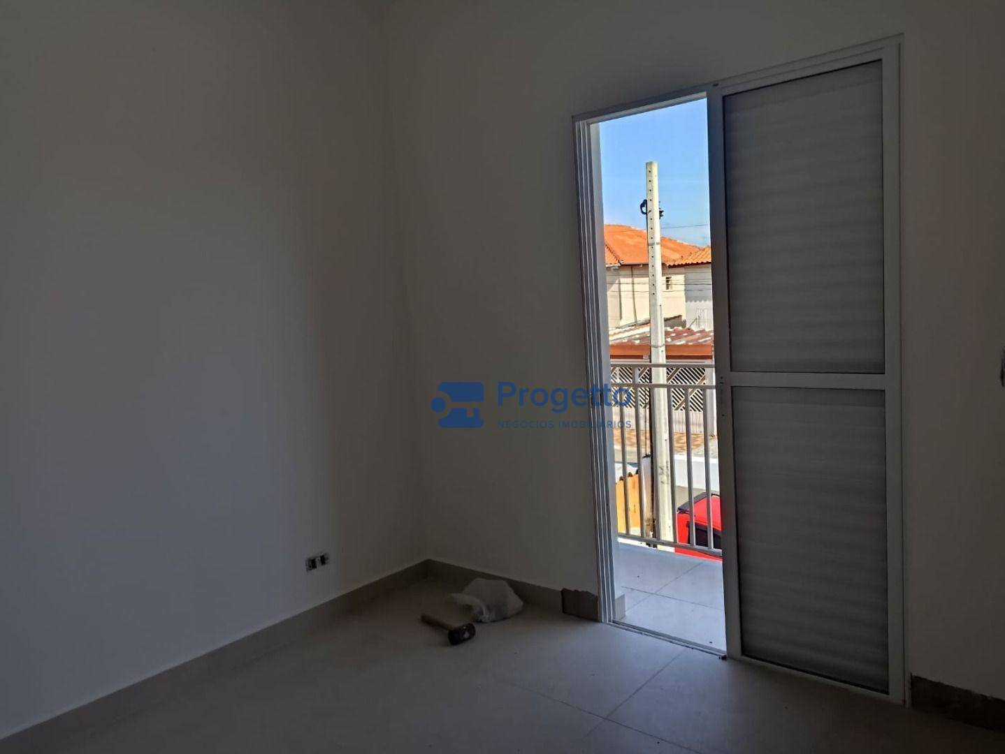 Casa à venda com 3 quartos, 96m² - Foto 8