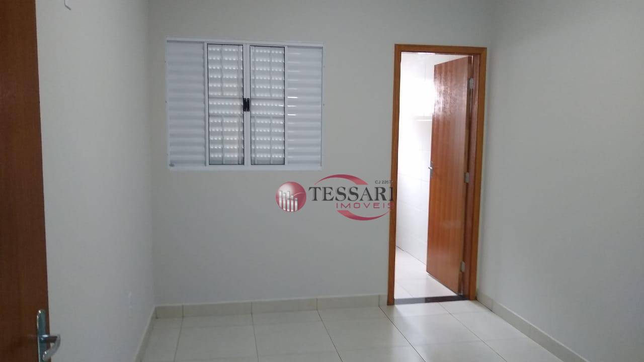 Casa à venda com 2 quartos, 64m² - Foto 10