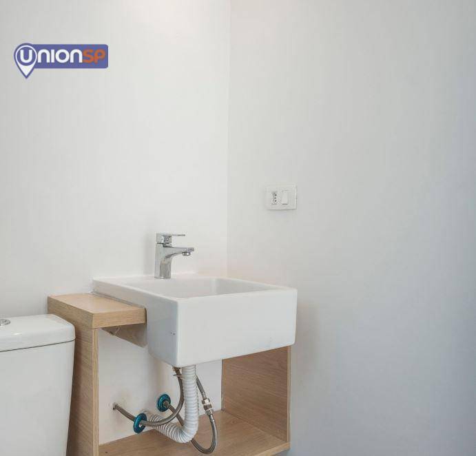 Apartamento à venda com 1 quarto, 70m² - Foto 10