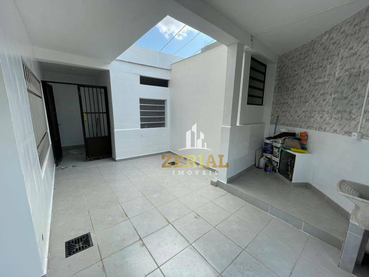 Sobrado para alugar com 2 quartos, 85m² - Foto 2