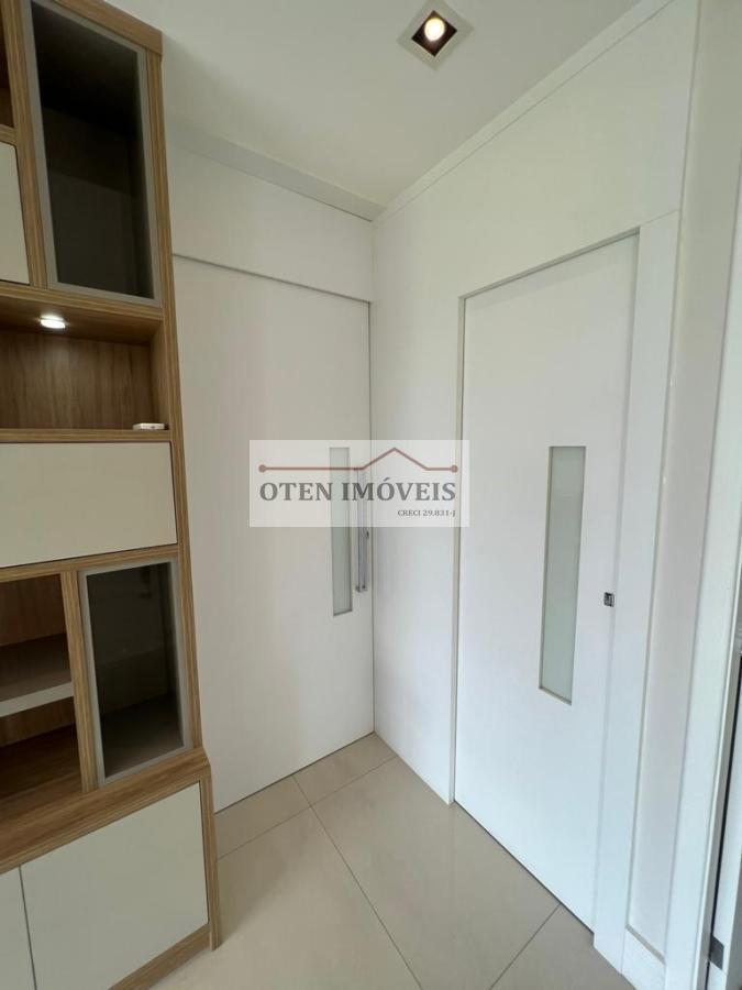 Apartamento à venda com 3 quartos, 156m² - Foto 8