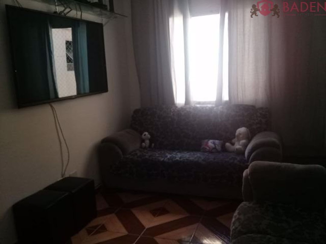 Apartamento à venda com 3 quartos, 96m² - Foto 2