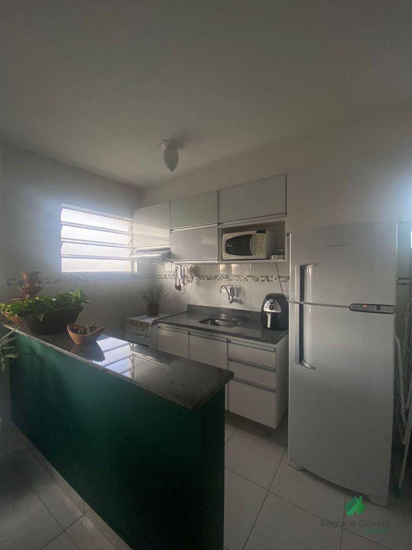 Apartamento à venda com 2 quartos, 65m² - Foto 13