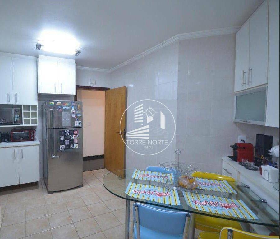 Apartamento à venda com 4 quartos, 127m² - Foto 2