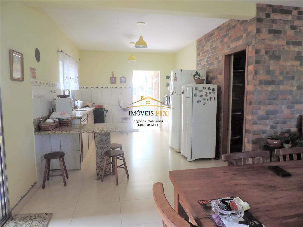 Fazenda à venda com 3 quartos, 360m² - Foto 2