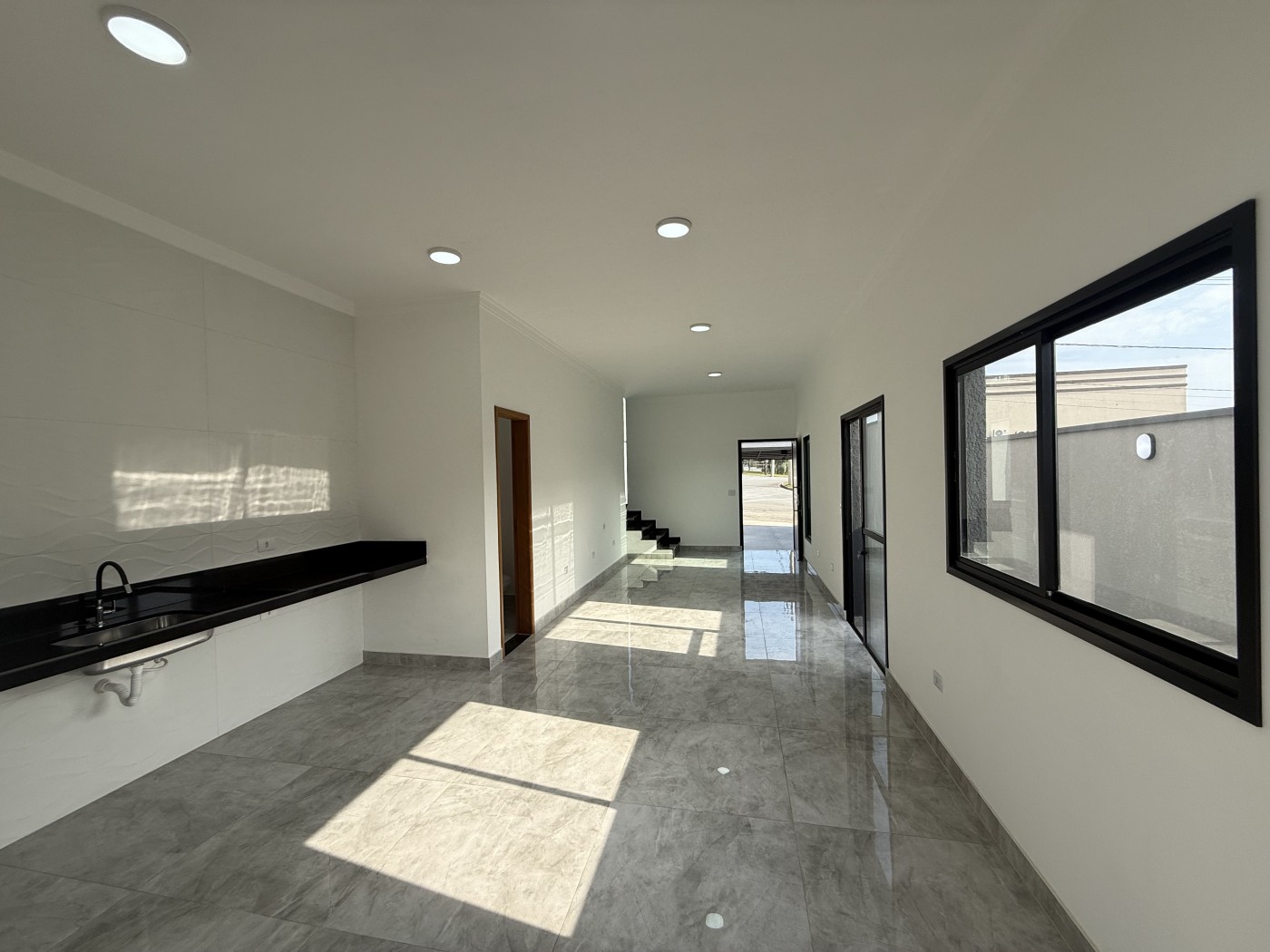 Casa à venda com 3 quartos, 125m² - Foto 11