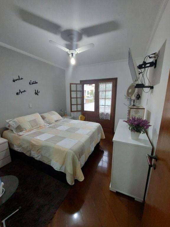 Sobrado à venda com 4 quartos, 333m² - Foto 56