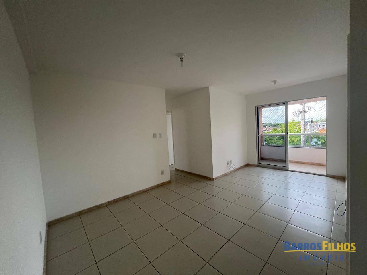 Apartamento para alugar com 2 quartos, 76m² - Foto 1