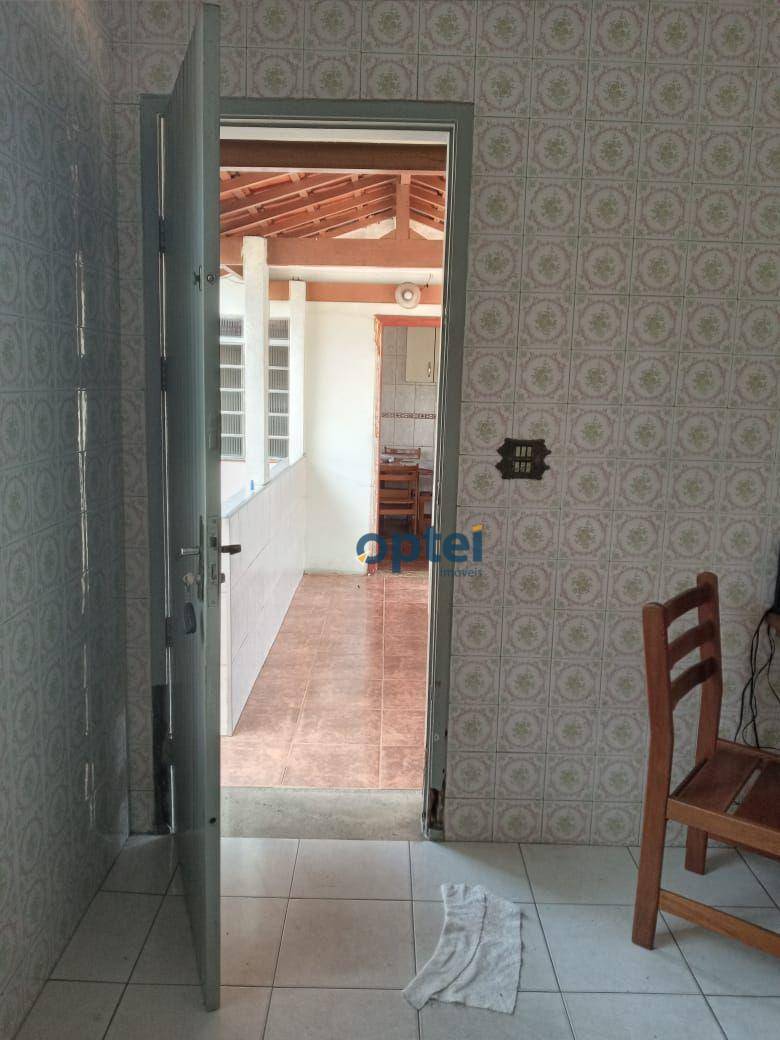 Casa à venda com 3 quartos, 192m² - Foto 12