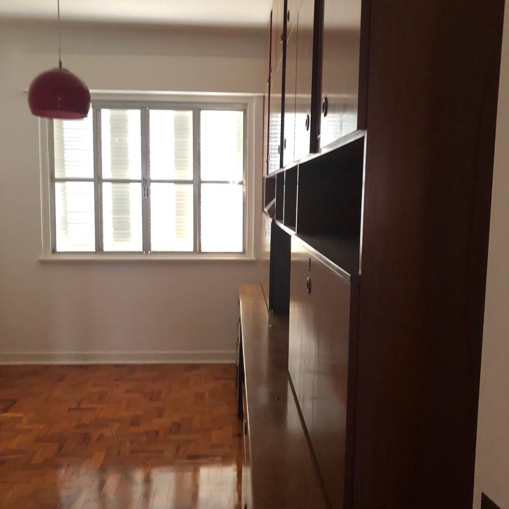 Apartamento à venda com 3 quartos, 180m² - Foto 7