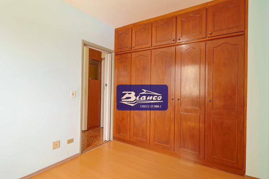 Apartamento à venda com 2 quartos, 62m² - Foto 4