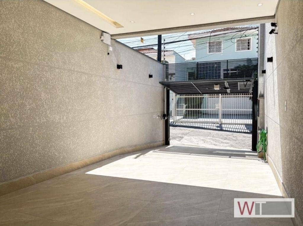 Casa à venda com 4 quartos, 160m² - Foto 2