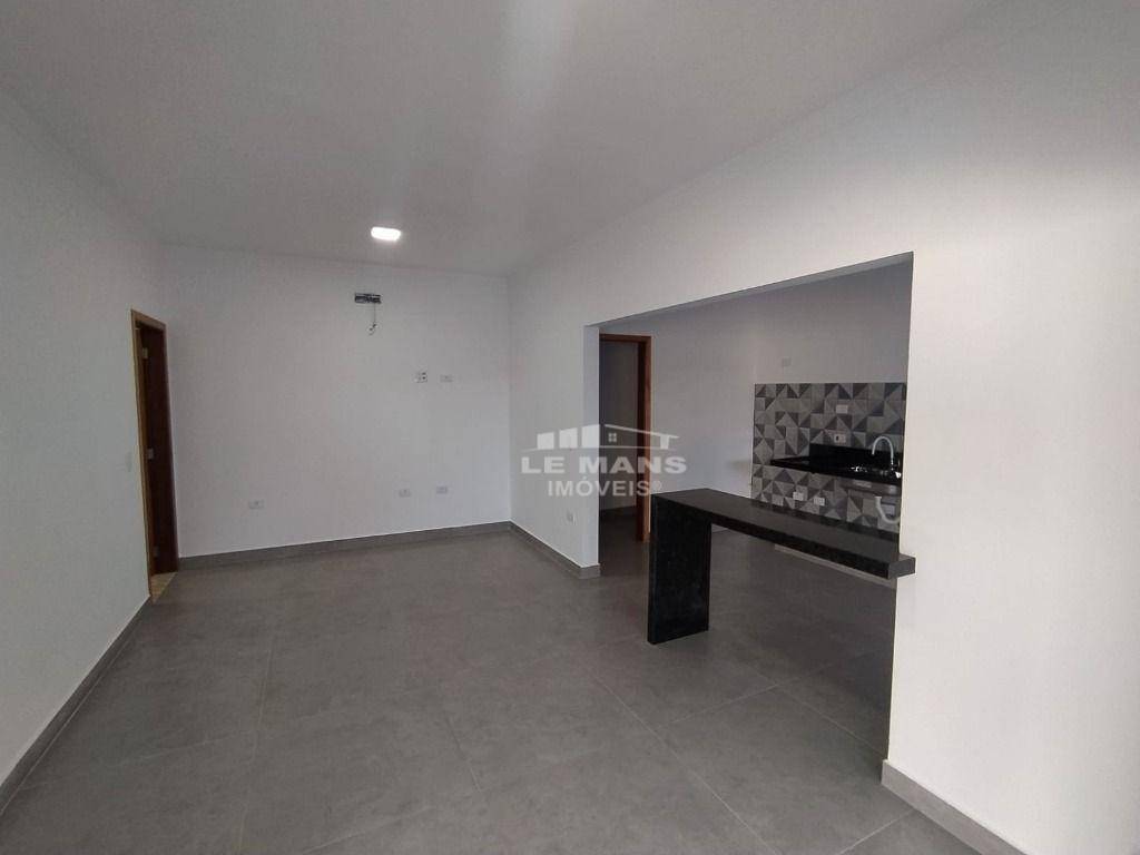 Casa à venda com 3 quartos, 131m² - Foto 11