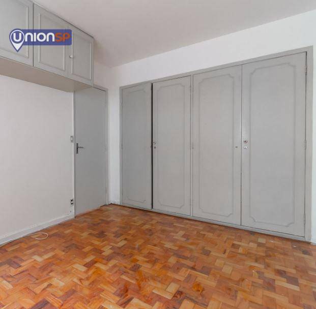 Apartamento à venda com 3 quartos, 80m² - Foto 8