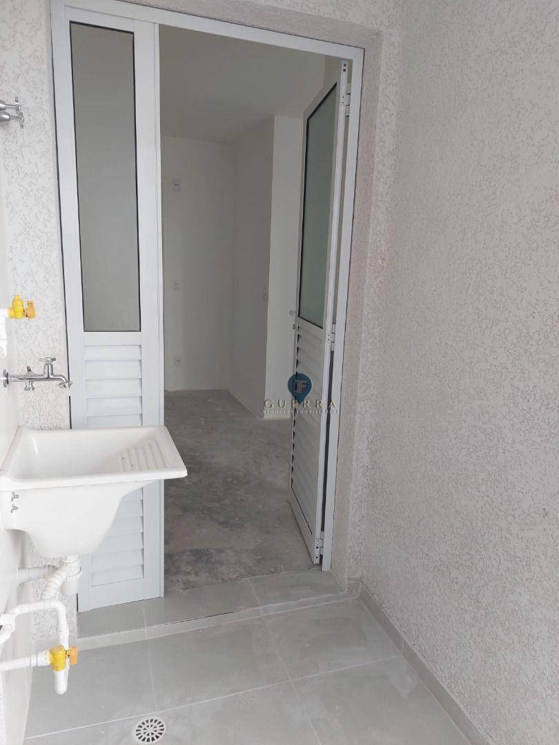 Apartamento à venda com 2 quartos, 41m² - Foto 20