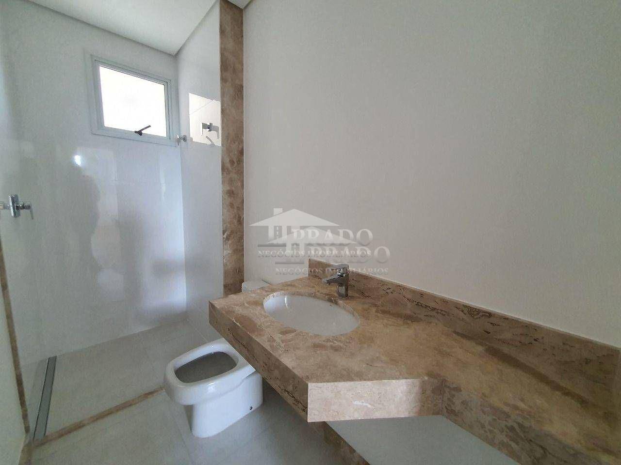 Apartamento à venda com 3 quartos, 162m² - Foto 17