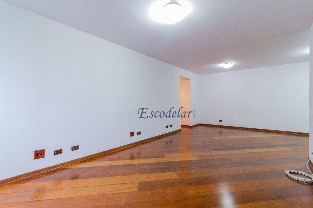 Apartamento para alugar com 3 quartos, 150m² - Foto 4