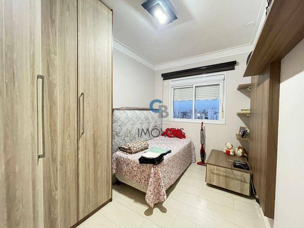 Apartamento à venda com 4 quartos, 160m² - Foto 22