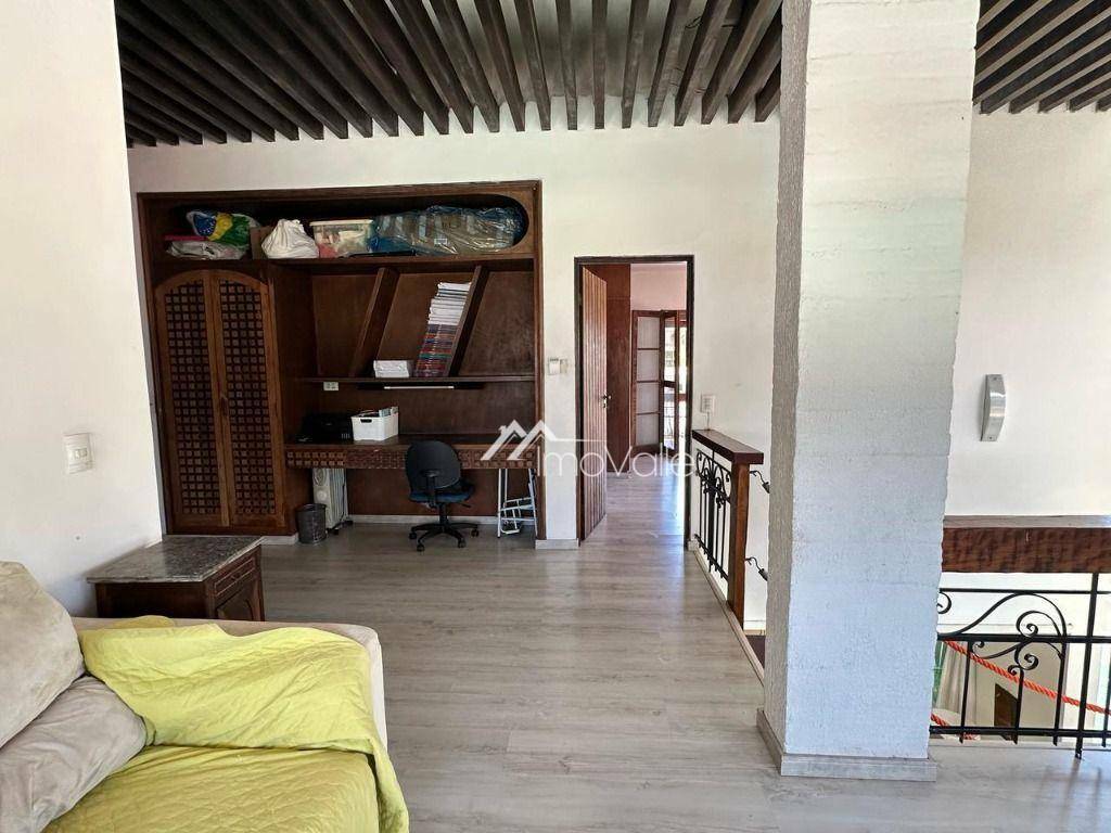 Casa à venda e aluguel com 3 quartos, 375m² - Foto 19