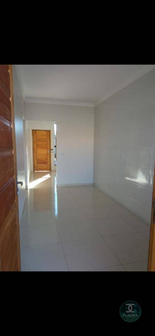 Casa à venda com 2 quartos, 54m² - Foto 11