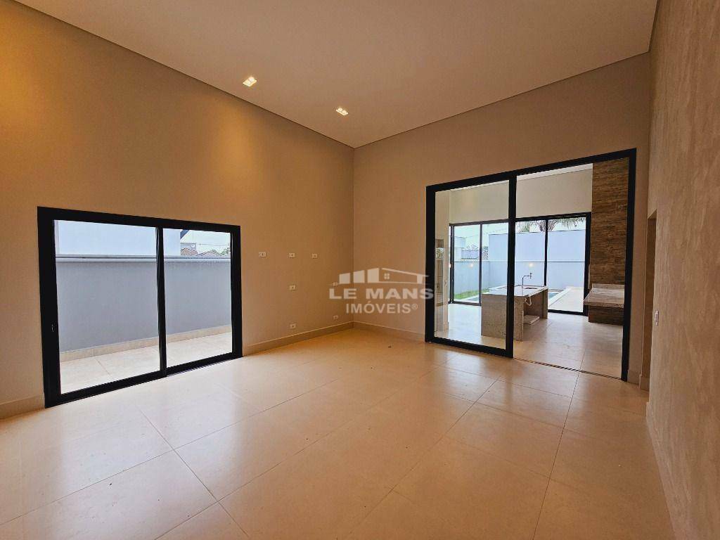 Casa de Condomínio à venda com 3 quartos, 234m² - Foto 14