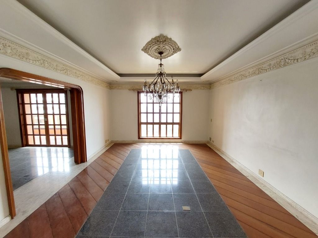 Apartamento para alugar com 4 quartos, 465m² - Foto 12