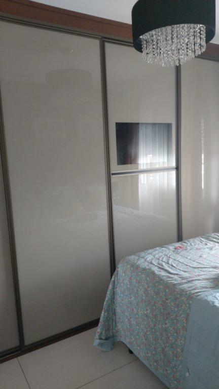 Apartamento à venda com 2 quartos, 69m² - Foto 11